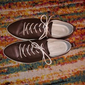 Ecco sneakers